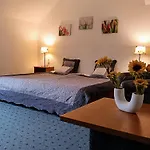 Waldhotel Unterbach Hotel Düsseldorf