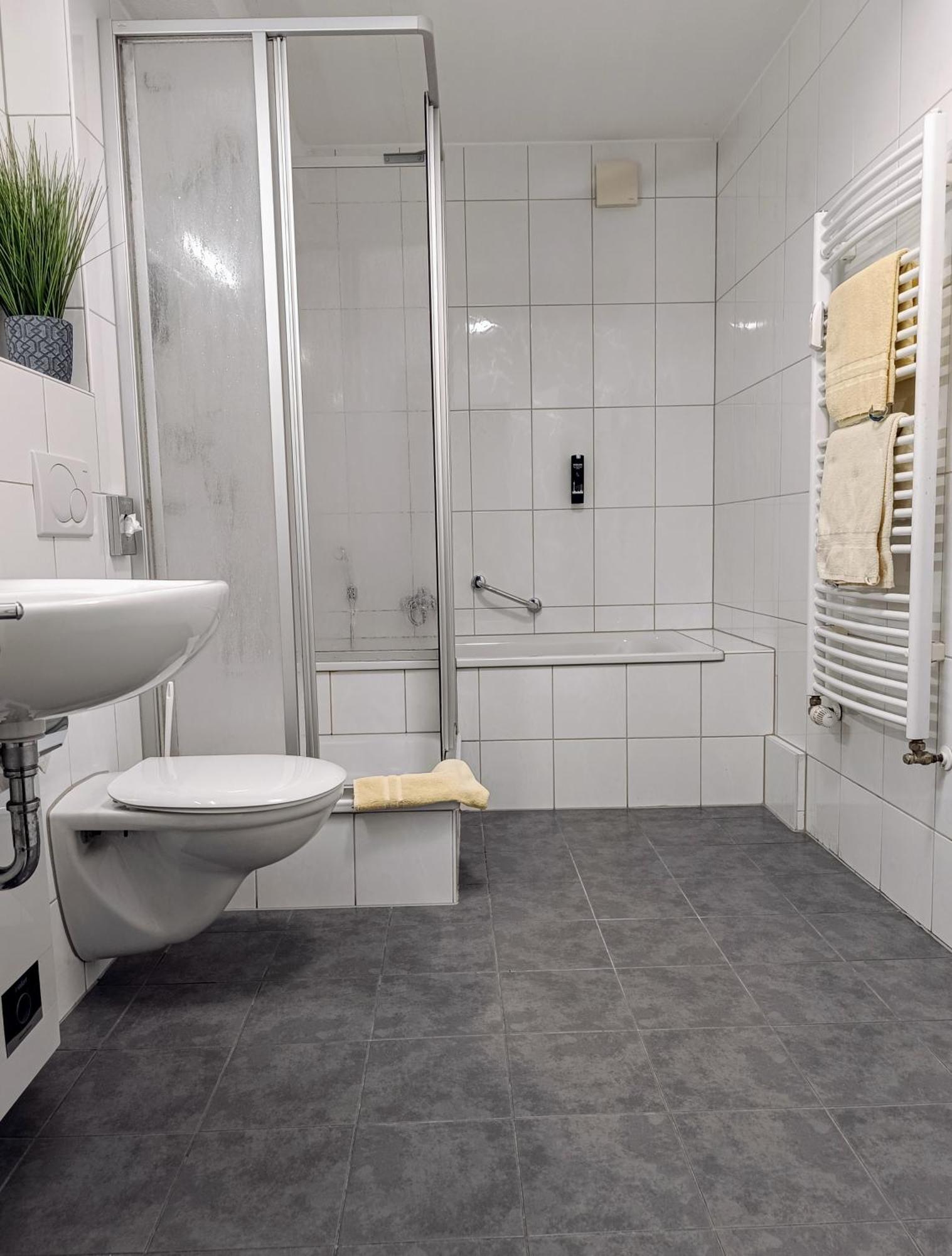 Waldhotel Unterbach Hotel 2*